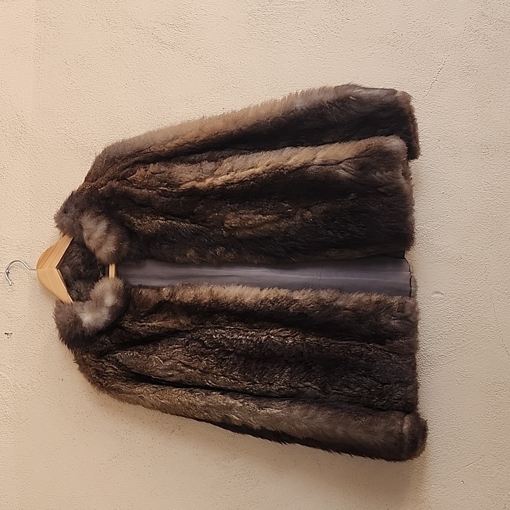 VINTAGE 1950's Possum Fur Coat S Small Jacket Austria Germany Mobwife Quiet Luxe - Picture 11 of 17